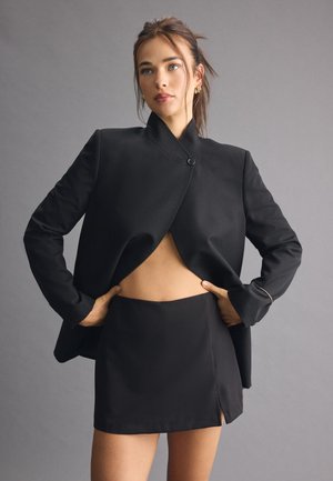 Stradivarius, WITH SIDE SLIT  - A-snit nederdel - black