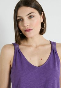 Grain de Malice COL V - Top - violet