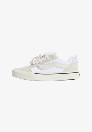 Vans, KNU SKOOL - Trainers - pearl suede marshmallow