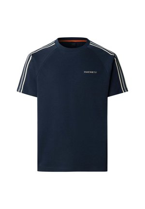 T-shirt en coton bleu marine avec col rond, manches raglan courtes et rayures gris clair sur les épaules. Présente le logo « HACKETT » en blanc.