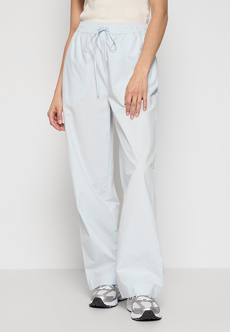 Selected Femme Broek lichtblauw Selected Femme Broek lichtblauw