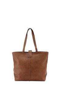 Sac cabas en cuir marron avec deux longues poignées, une forme rectangulaire plate et une couture minimaliste. Dispose d'une fermeture à sangle bouclée en haut.