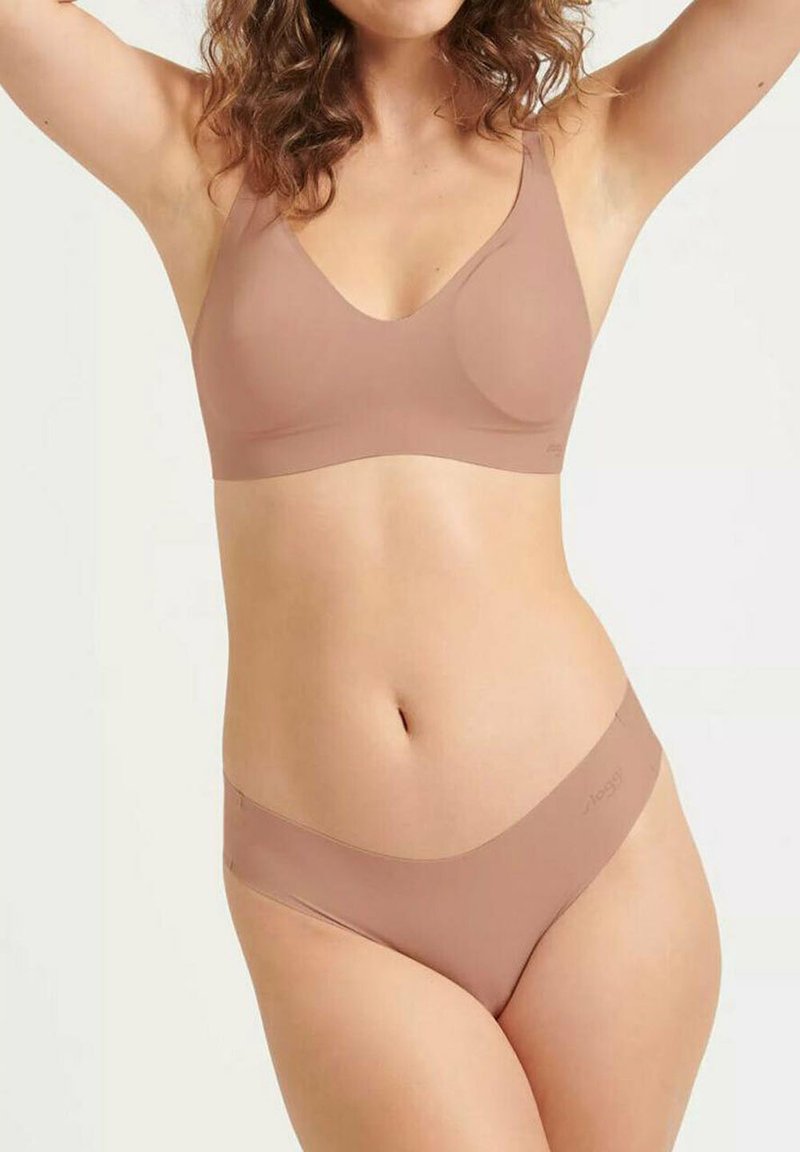 Sloggi HIPSTRING WEICH LEICHT UNSICHTBAR SAUMLO - Thong - beige