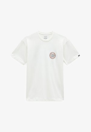 T-shirt en coton blanc avec un col rond, des manches courtes et un logo circulaire Vans en broderie orange et marron sur le côté gauche de la poitrine.