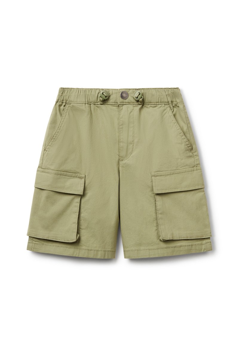 Khaki cargo šortky vyrobené z lehkého materiálu, s elastickým pasem na šňůrku, dvěma velkými bočními kapsami a měkkou texturou.