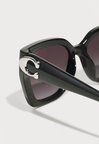 COACH Päikeseprillid - black