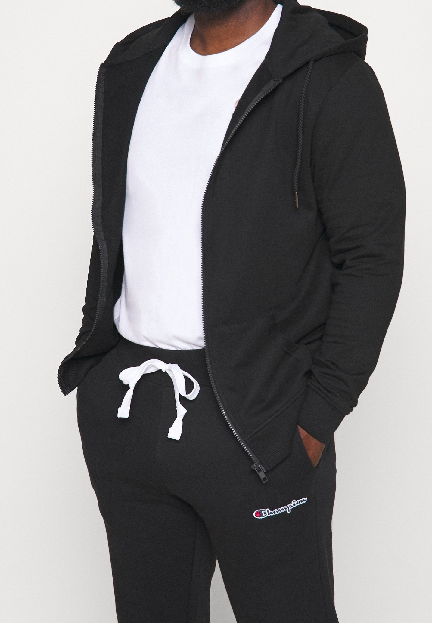 Champion Rochester Tracksuit bottoms - black - (Pre-owned) - Zalando