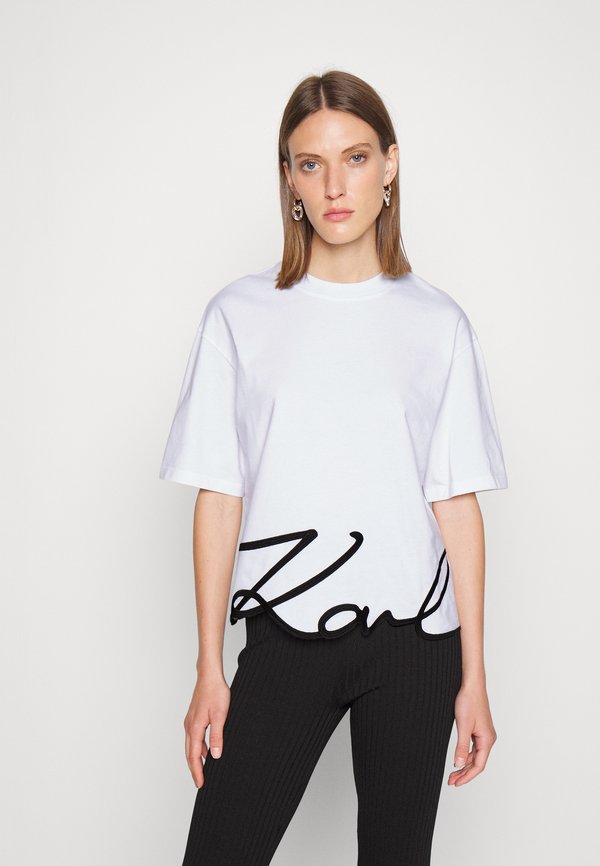 OVERSIZED SIGNATURE HEM - Basic T-shirt