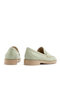 RYŁKO Półbuty wsuwane