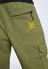 Ed Hardy NU DRAG COMBAT - Bojówki