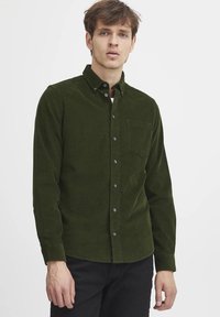 Casual Friday ÜBERGANGS ANTON - Overhemd - grün