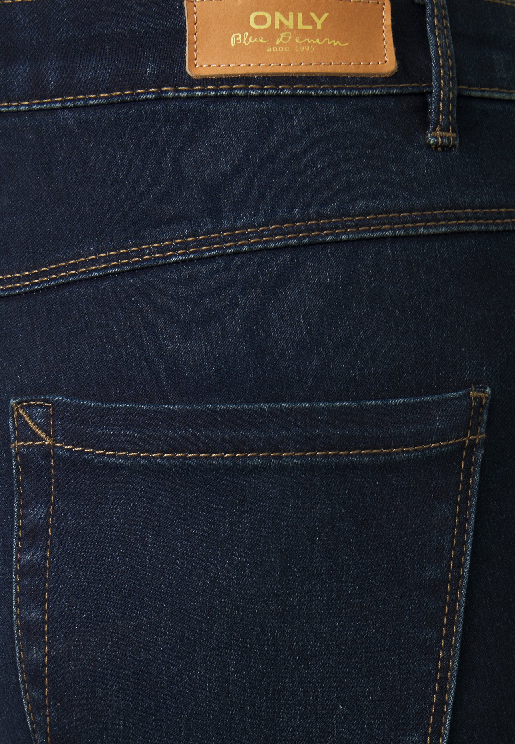 only blue denim anno 1995 jeans