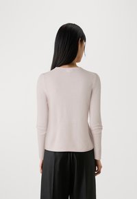 FTC Cashmere Pulóver - nudie pink