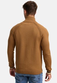 INDICODE JEANS INARUTEMIA - Cardigan - rubber