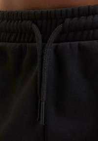 Rocawear MATCH - Treningo apatinė dalis - black