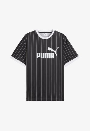 T-shirt noir à manches courtes Puma avec fines rayures verticales blanches, col et poignets blancs, et grand logo Puma blanc centré sur la poitrine.