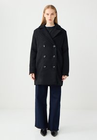 Unausgewählt, black