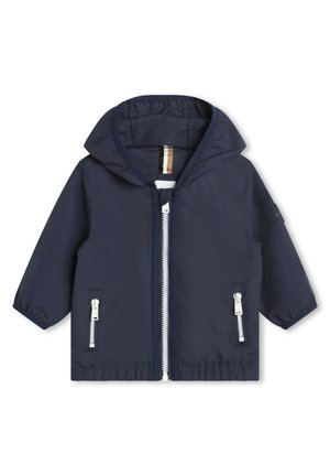 Veste à capuche bleu marine en matériau léger. Dotée d'une fermeture éclair avant, de deux poches latérales et de poignets élastiques. Design simple.