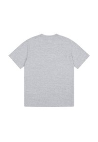 Camiseta de algodón gris con mangas cortas y cuello redondo. Textura suave, diseño simple, mostrando la vista trasera sin gráficos ni acentos.