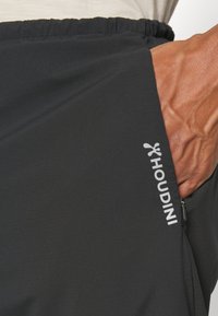 Thumbnail Image 5