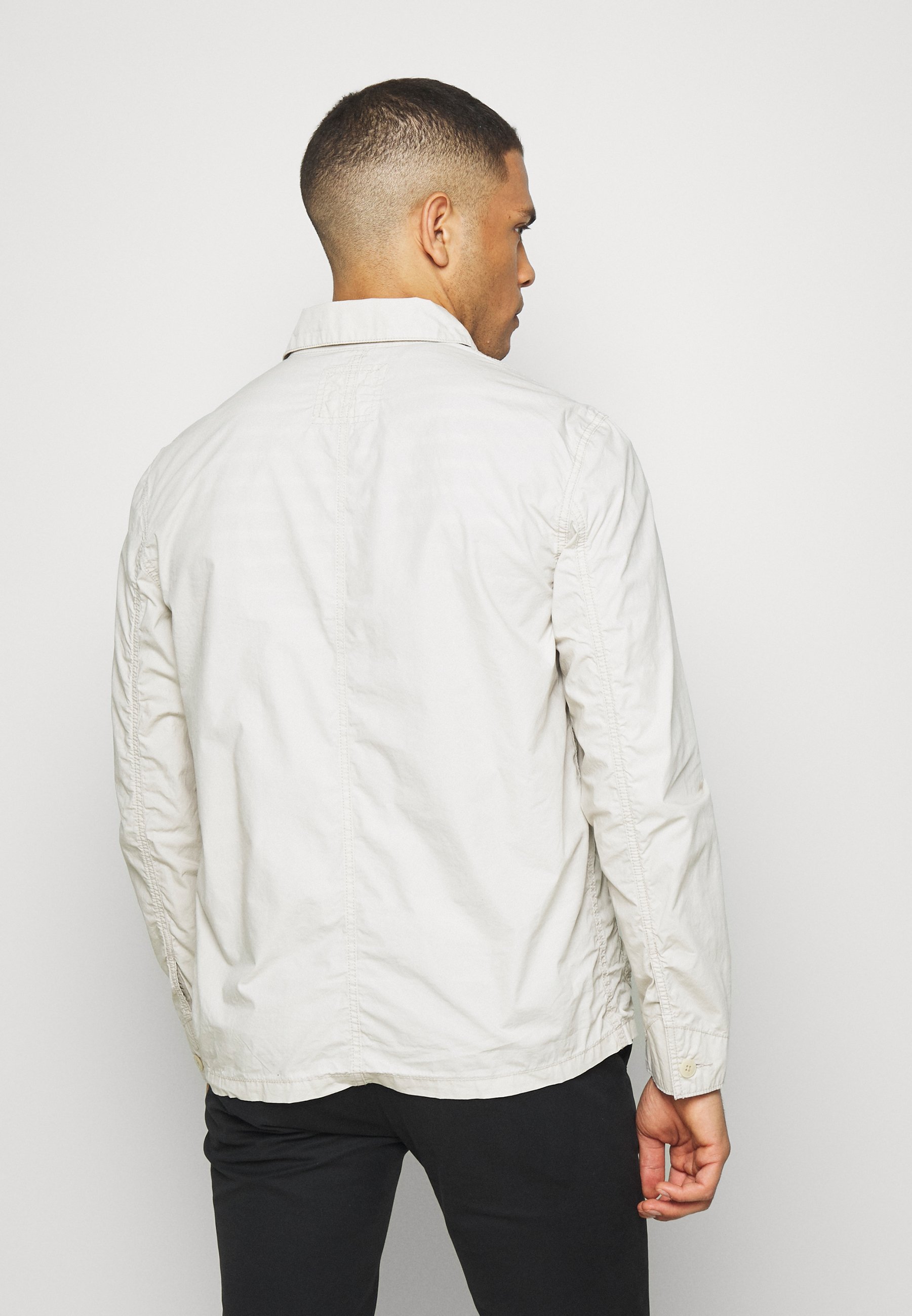 GAP CHORE JACKET Lett jakke fresh praline Zalando.no GAP CHORE JACKET - Lett jakke - fresh praline