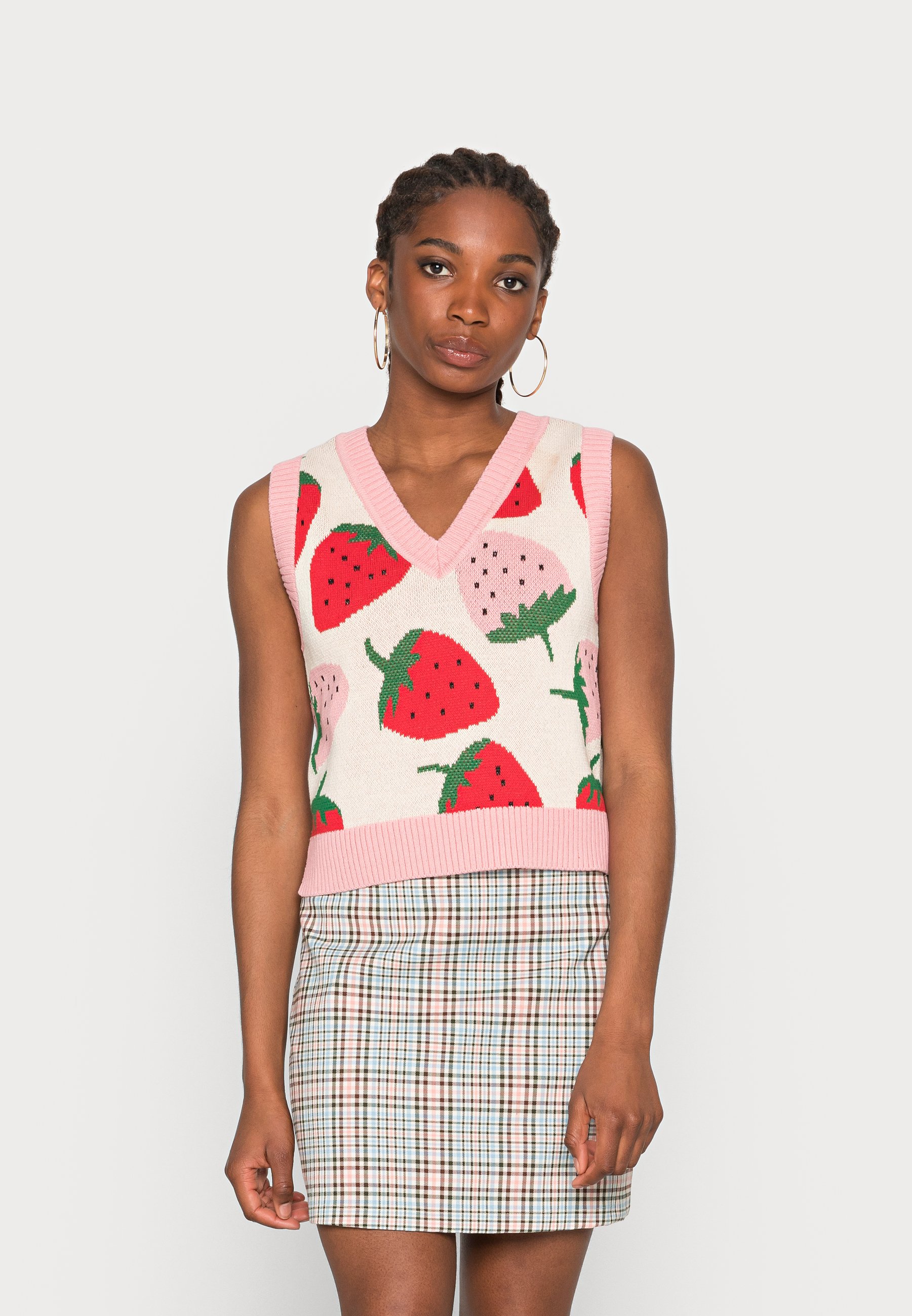 Monki Jumper - strawberries/pink 