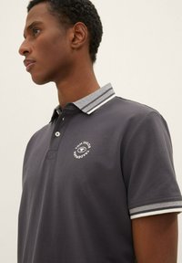 TOM TAILOR Polotričko - tarmac grey