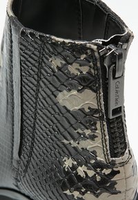 Calvin Klein Jeans Botines - black