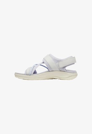 Hvid åben tå sandal med polstret sål, justerbare ankel- og tåremme samt let og fleksibelt design.