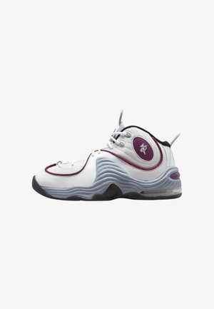 Weißer Sportschuh mit lila Akzenten und grauen Details. Verfügt über strukturierte Seiten, einen gepolsterten Kragen und eine sichtbare Air-Einheit in der Sohle.