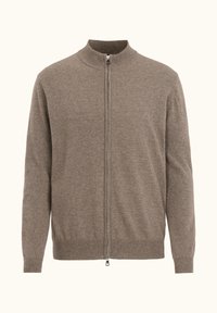 Cardigan marrone a zip con collo alto, polsini e fondo a costine. Presenta una cerniera metallica e una texture morbida.
