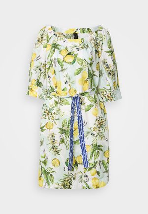 Marc Cain, Robe de jour - white