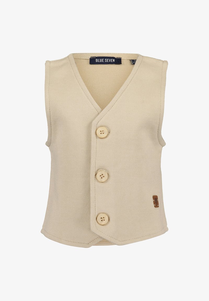 Gilet en tricot beige avec un col en V, trois boutons en bois et une étiquette logo en bas à droite. Présente des bords nets et une surface texturée.