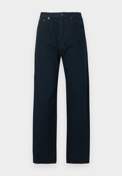 Tmavomodré džínsové nohavice so strihom rovného strihu, zapínaním na gombík a zips, dvoma prednými vreckami a hladkou textúrou.