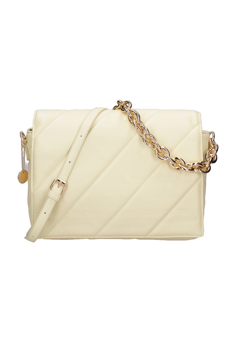 Borsa a mano in pelle crema trapuntata con tracolla a catena e tracolla rimovibile, caratterizzata da una forma rettangolare e hardware in acciaio inossidabile dorato lucido.