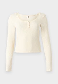 Μπλούζα μακρυμάνικη, πλεκτή με ριπ ύφανση σε ανοιχτό εκρού χρώμα· διαθέτει λαιμόκοψη scoop και πατιλέτα με τρία κουμπιά. Μαλακή υφή και εφαρμοστή σχεδίαση.