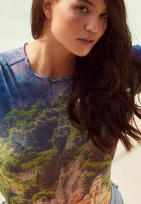 Next SHORT SLEEVE REGULAR FIT - T-shirts print - multi scenic print