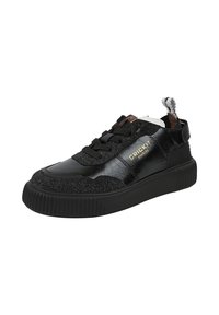 Schwarze Sneakers mit einem glänzenden, strukturierten Lackleder-Obermaterial. Verfügt über eine schwarze, strukturierte Zehenkappe und eine Gummisohle mit ausgeprägtem Profil. Goldene Markenlogo.