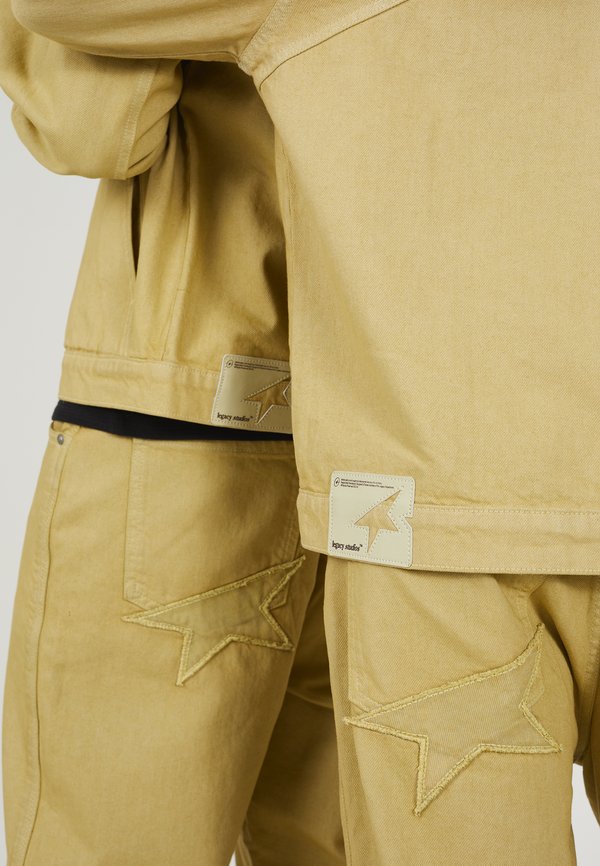 UNISEX - Loose Jeans - sand4