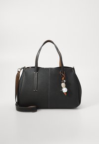 Borsa a mano in pelle nera con finitura testurizzata, doppi manici superiori, tracolla removibile e perline decorative. Presenta una forma strutturata e cuciture a contrasto.