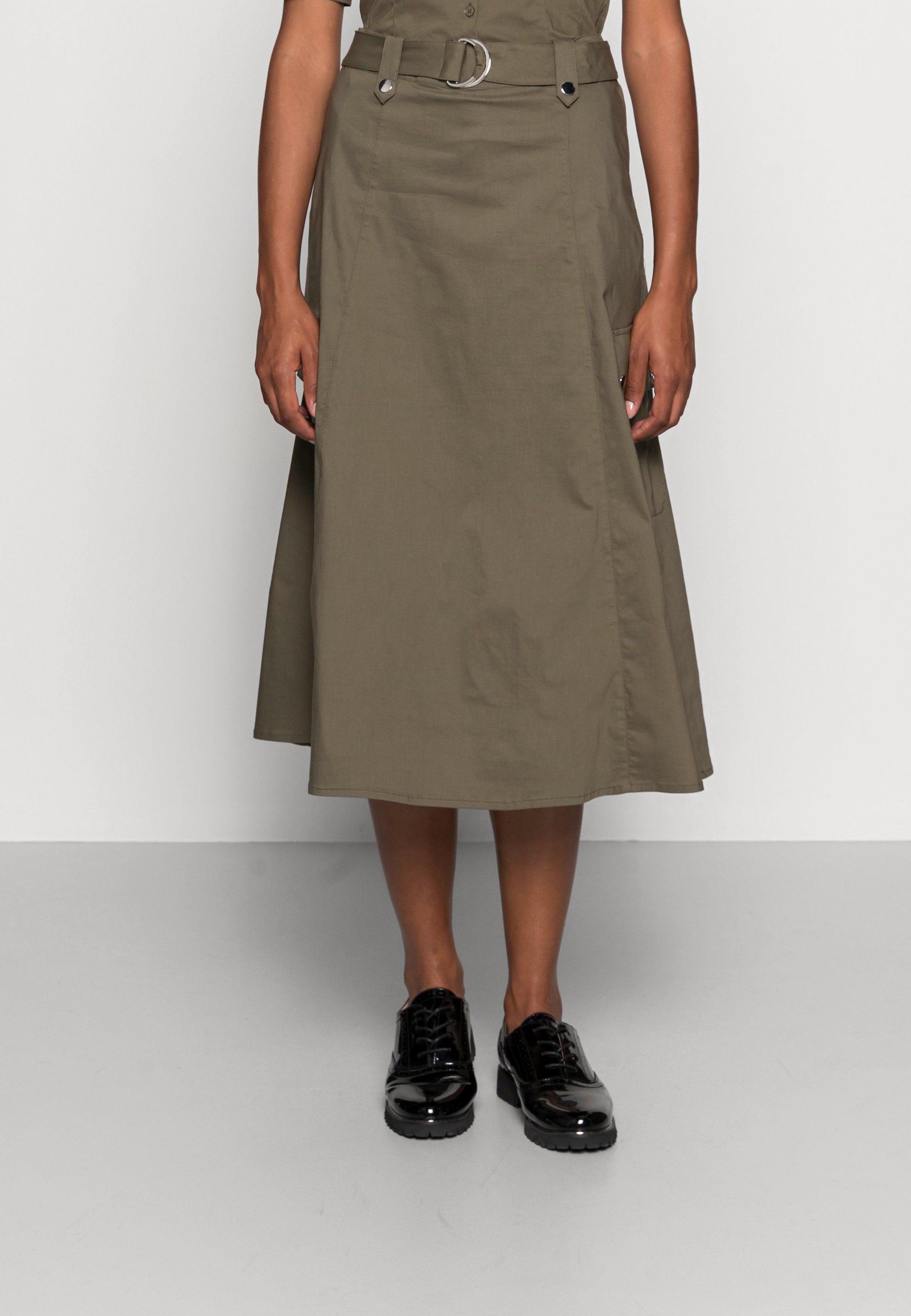 gap button front skirt
