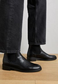 Esprit Stiefelette black/schwarz
