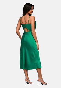 Ombre Koktejlové šaty / šaty na párty - green