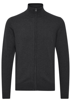 Mørkegrå zip-up sweater med høj krave, ribbet nederste kant og manchetter samt en glat strikket tekstur. Alsidigt design velegnet til lagdeling.