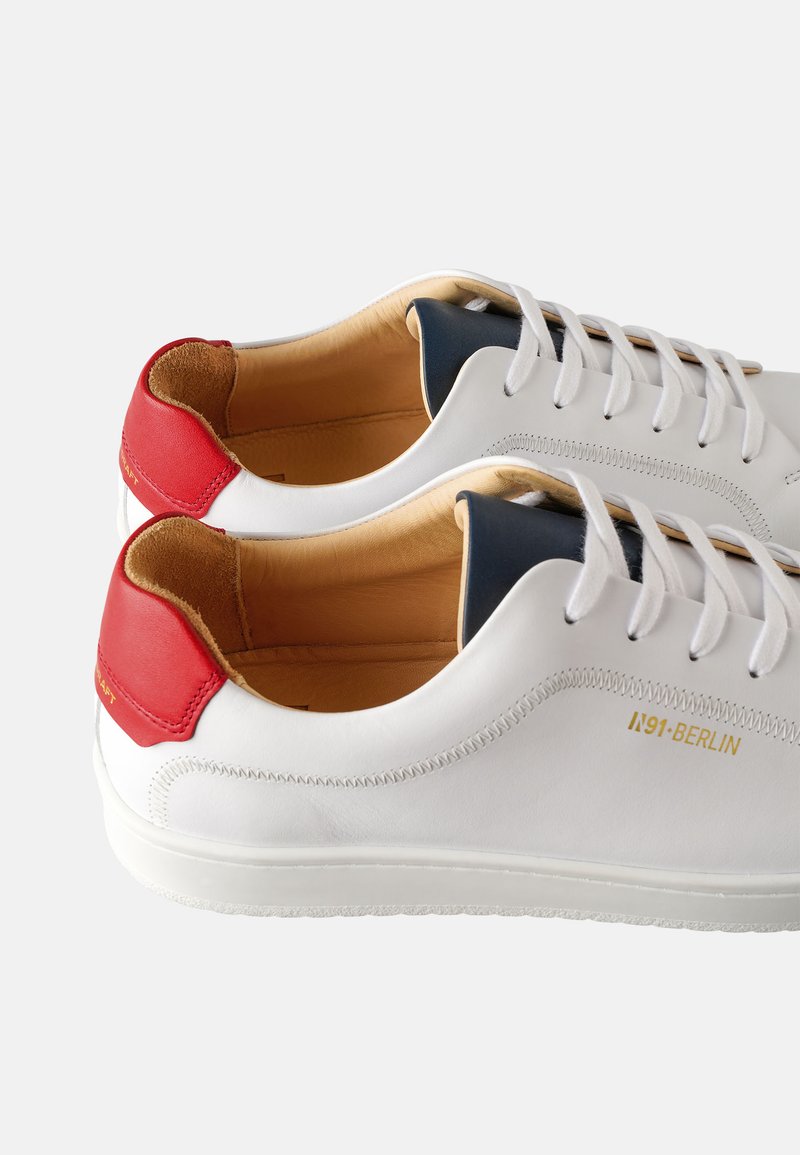 Damen Sneaker low | N91 ORIGINAL DRAFT BB Sneaker low rot/weiß/blau/rot - EE68897 Damen Sneaker low | N91 ORIGINAL DRAFT BB Sneaker low rot/weiß/blau/rot - EE68897