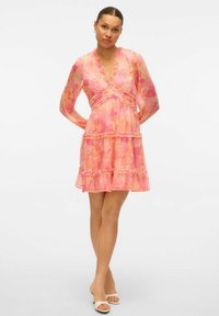 Vero Moda VMSMILLA FRILL  - Dnevna haljina - crystal pink