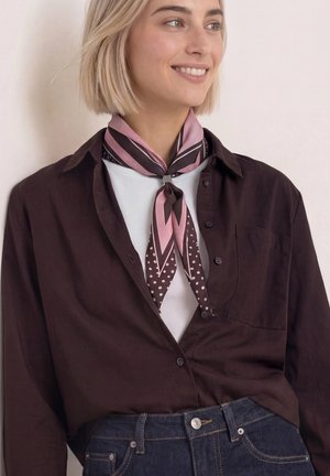 Street One, BANDANA WITH STYLING RING - Écharpe - rustic rouge