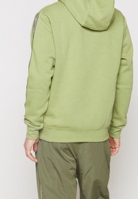 Nike Sportswear Luvtröja - khaki