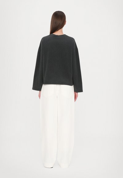 CLOSED CREWNECK LONGSLEEVE - Pikkade varrukatega topp - black