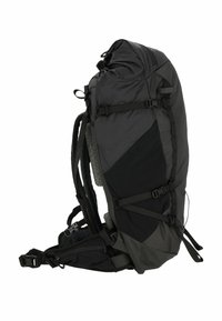 Schwarzer Wanderrucksack mit verstellbaren Riemen, gepolsterter Rückenlehne und verschiedenen strukturierten Stoffbereichen für Langlebigkeit und Komfort.